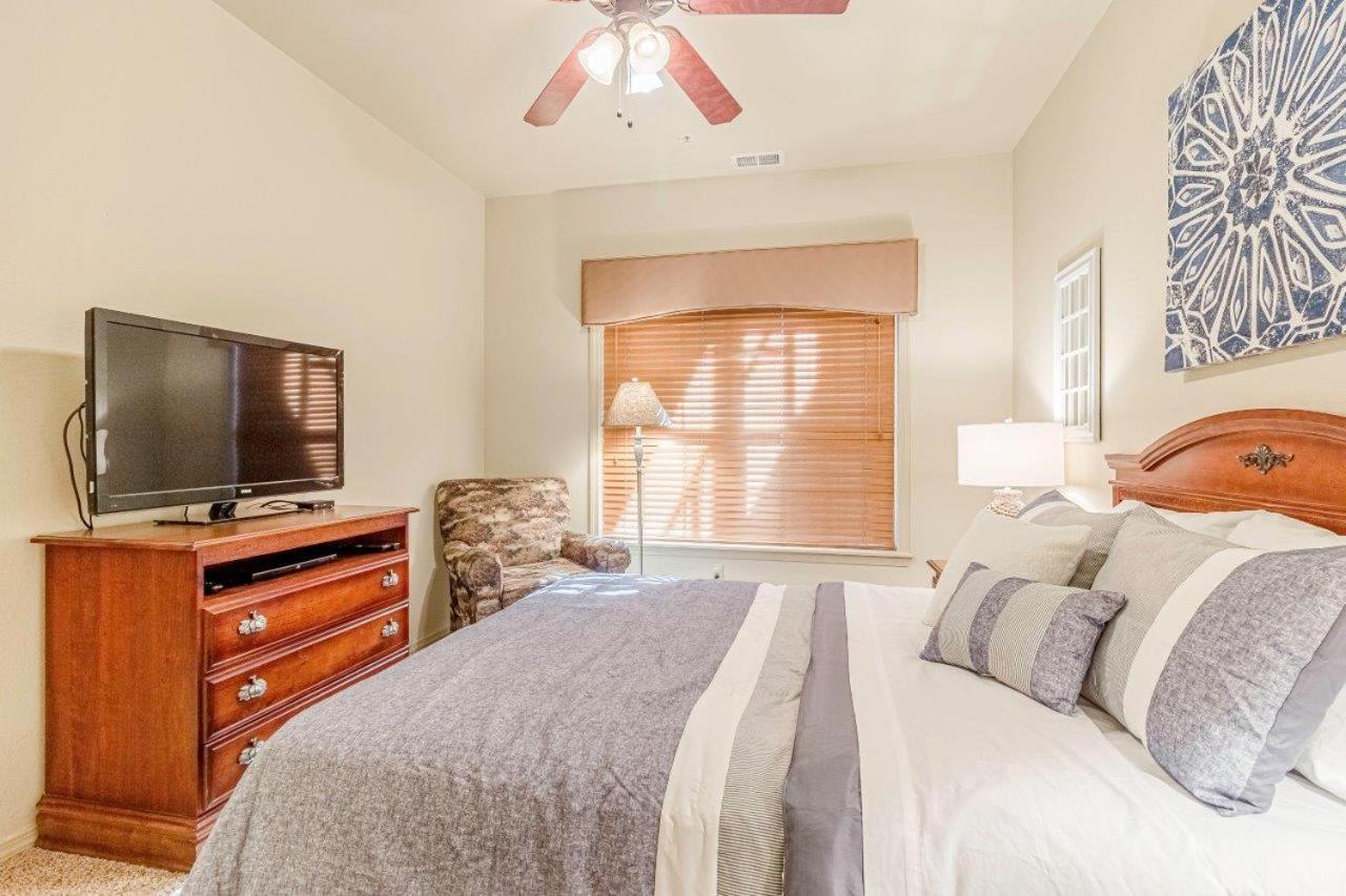Pools Sleeps 10 Close To 76 Silver Dollar City 0502 Branson Exterior foto